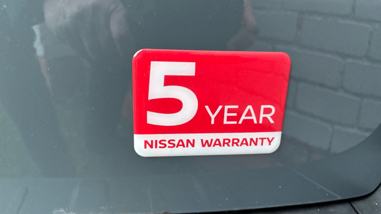 Nissan Primastar 30 L2 Diesel 2.0 dCi 130ps H1 Tekna+ Crew Van